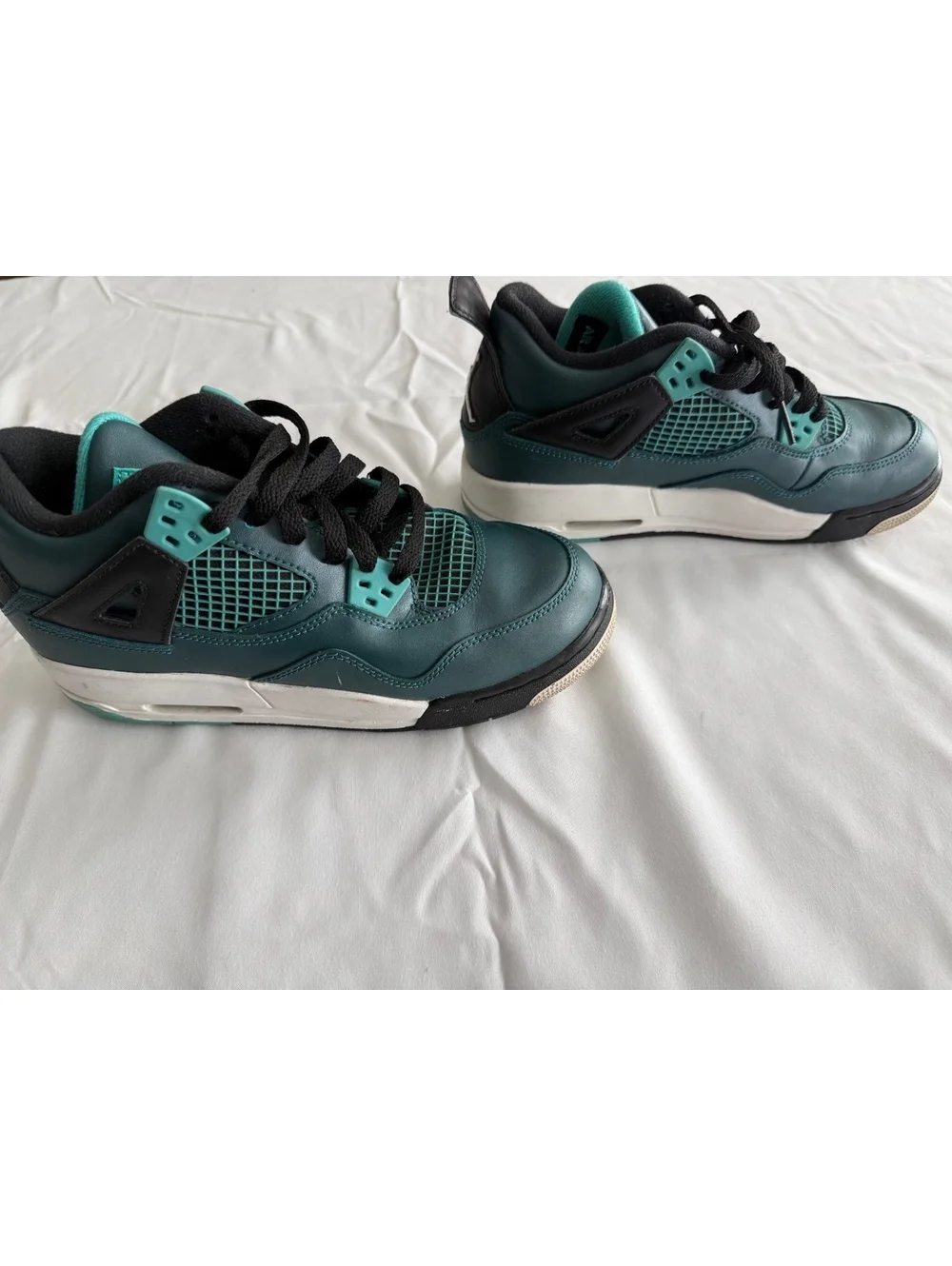 Air Jordan 4 Retro Boys' Sneakers Size 4.5Y Teal Black